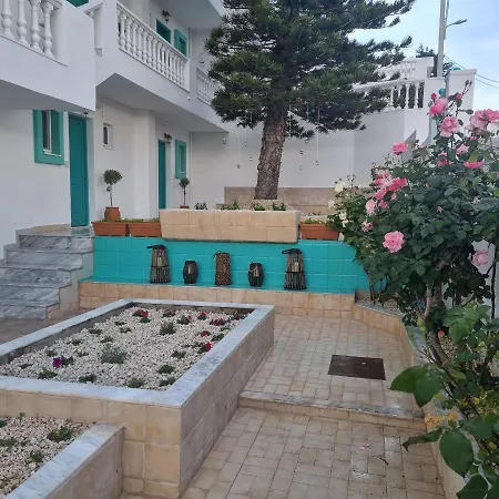 Διαμέρισμα Arocaria In With Garden , Mountain And Sea View *
