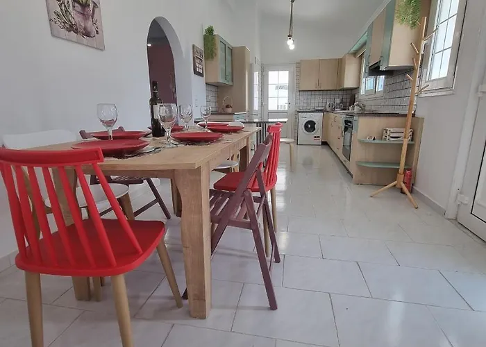 Apartament Arocaria In With Garden , Mountain And Sea View Faliraki