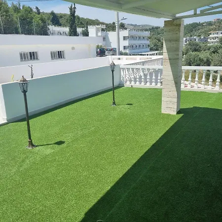 Arocaria In With Garden , Mountain And Sea View Lejlighed Faliraki
