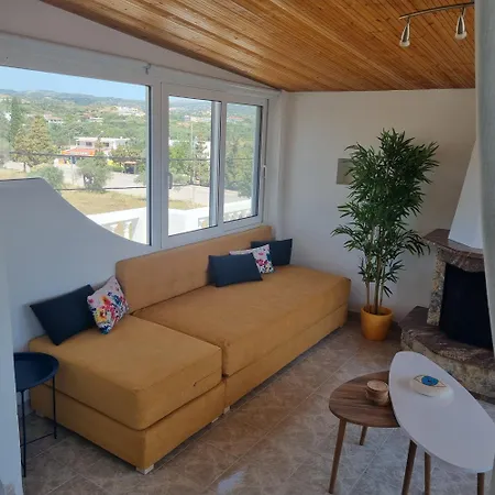 Apartment Arocaria In With Garden , Mountain And Sea View *