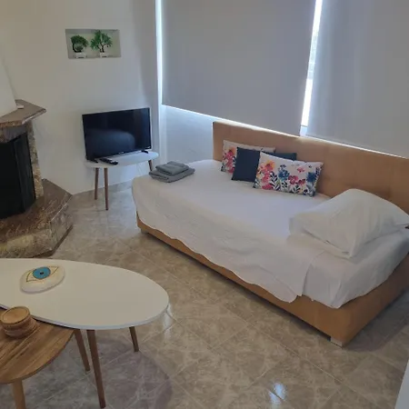 Arocaria In With Garden , Mountain And Sea View Apartment Faliraki