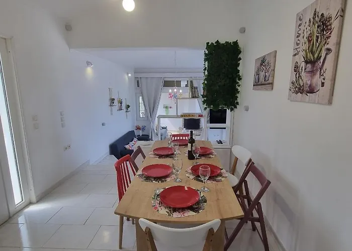 Apartman Arocaria In With Garden , Mountain And Sea View Faliráki