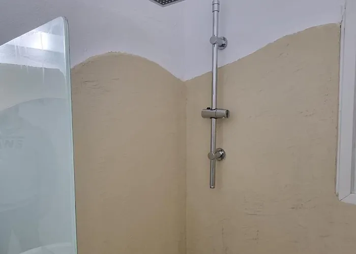 Arocaria In With Garden , Mountain And Sea View Apartman *