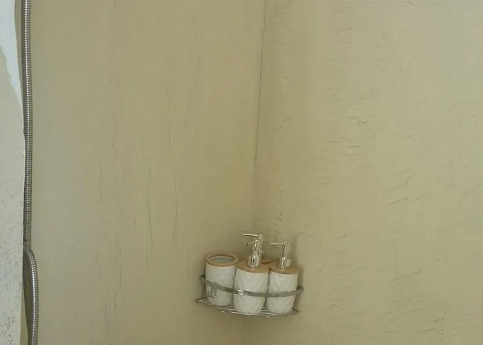 Apartman Arocaria In With Garden , Mountain And Sea View Faliráki