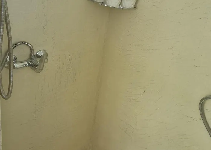 Apartman Arocaria In With Garden , Mountain And Sea View