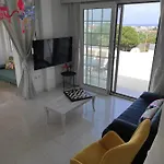Apartment Arocaria In With Garden , Mountain And Sea View *