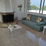Arocaria In With Garden , Mountain And Sea View Apartment *